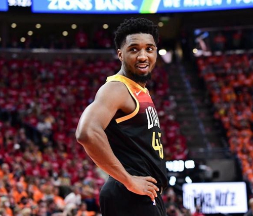 奋又感叹不 奋又感叹不