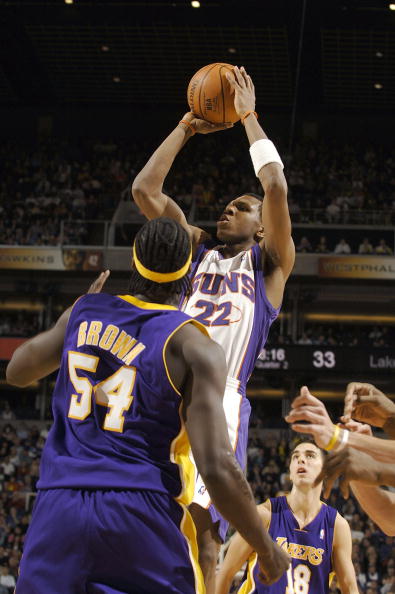 在防守中积 在防守中积